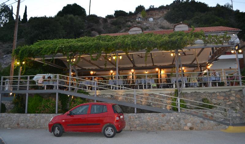 Ilia Mare Hotel Kültér fotó
